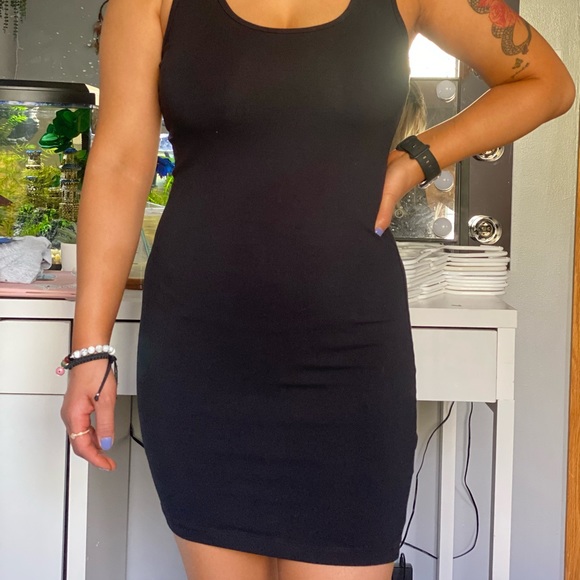 Black tight dress - Picture 1 of 2